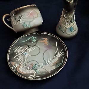 Elegant Dragon Design Ceramic Set